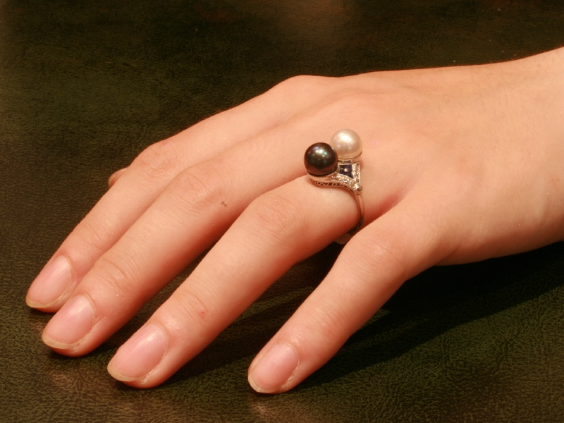 Grey and white pearls Art Deco engagement ring (image 9 of 9)